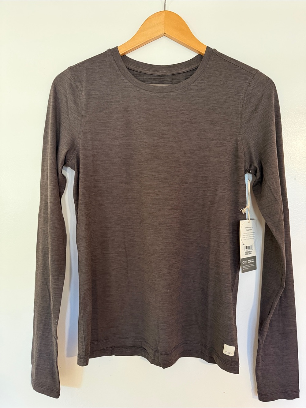 Vuori Long Sleeve Lux Crew in Plum Heather